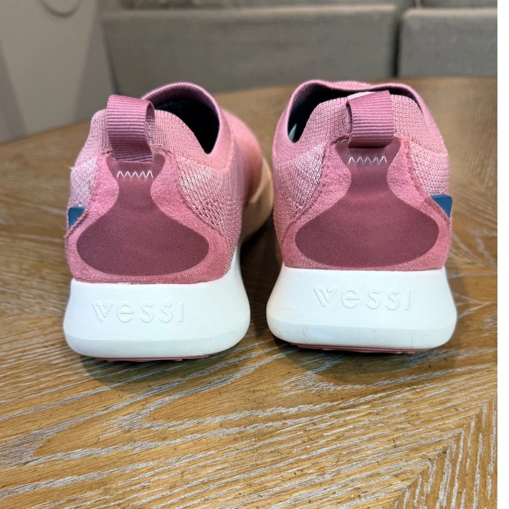 Vessi Everyday 2.0 Slip On Shoes Pink Waterproof Women's Size 7